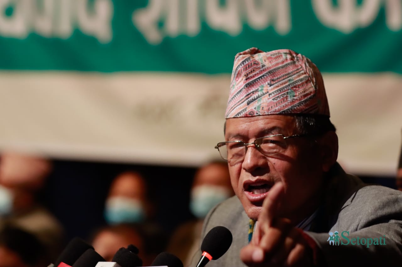 कांग्रेस सरकारबाट बाहिरिनुपर्छ: उपसभापति गुरूङ